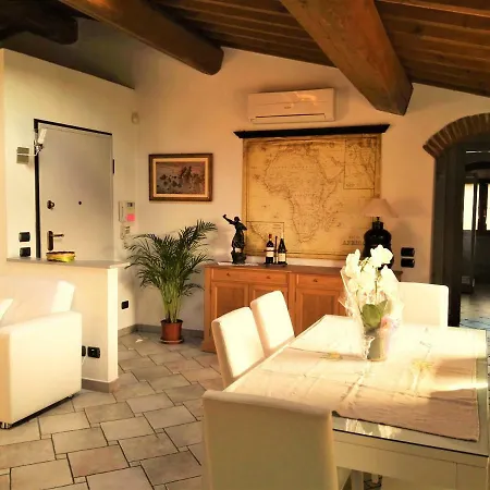Apartamento Casa Giulia Prato (Prato)