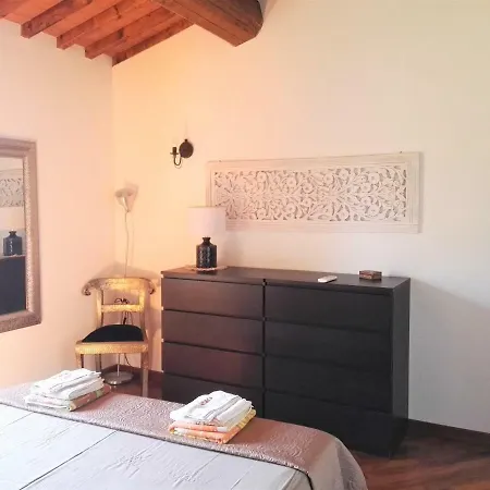Casa Giulia פראטו